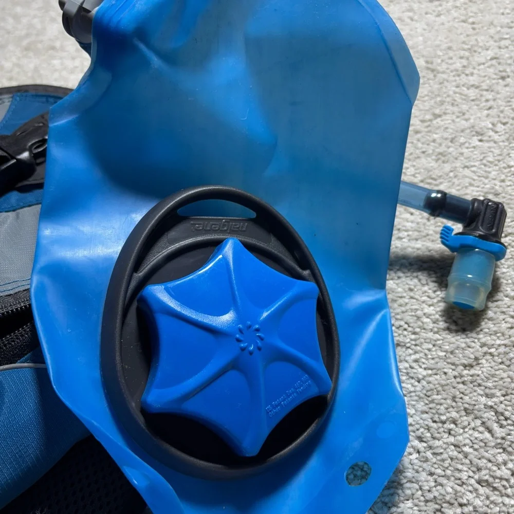 REI Hydroframe Nalgene Water Hydration‎ Hiking Backpack Pack Blue With Bladder